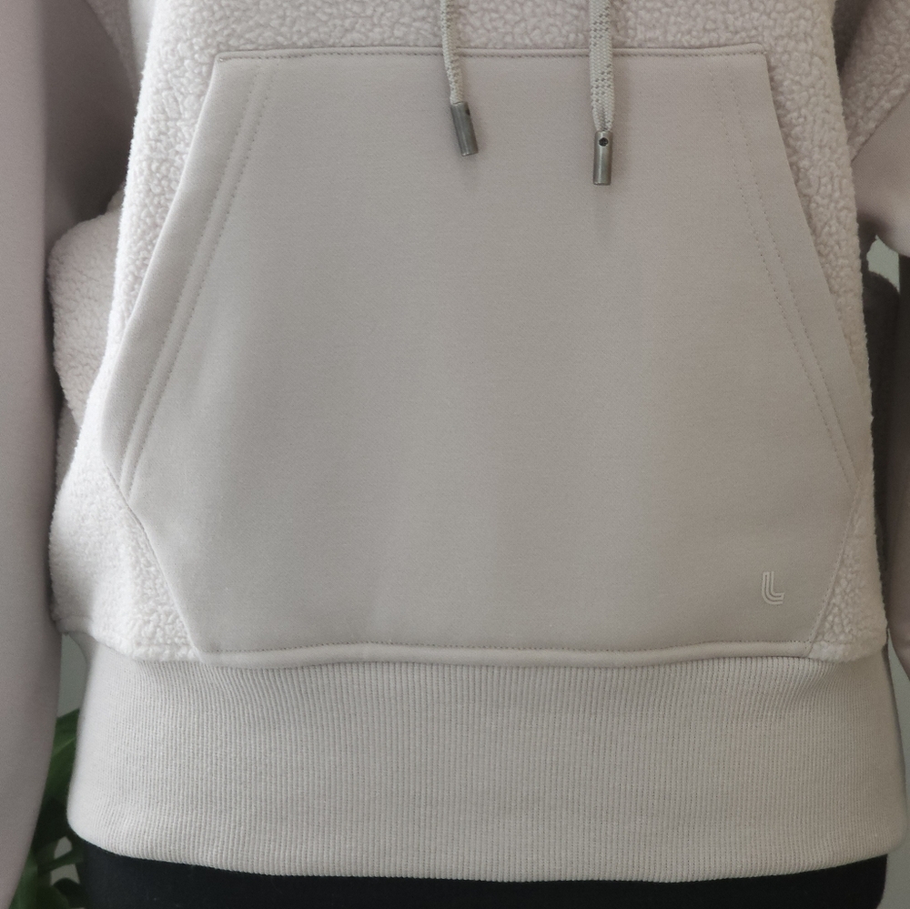 LOLE size M womens' abalone hoodie - Picture 6 of 8